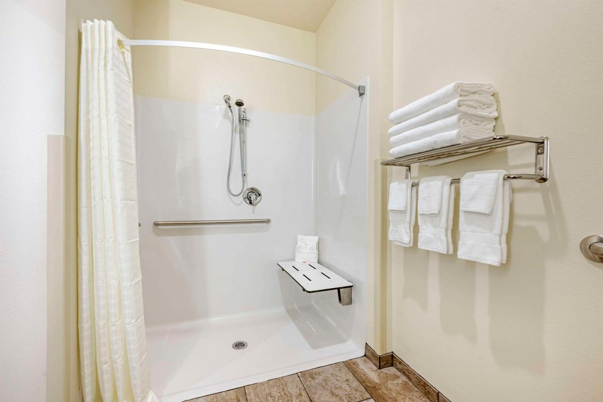 Comfort Inn & Suites Medina Luaran gambar
